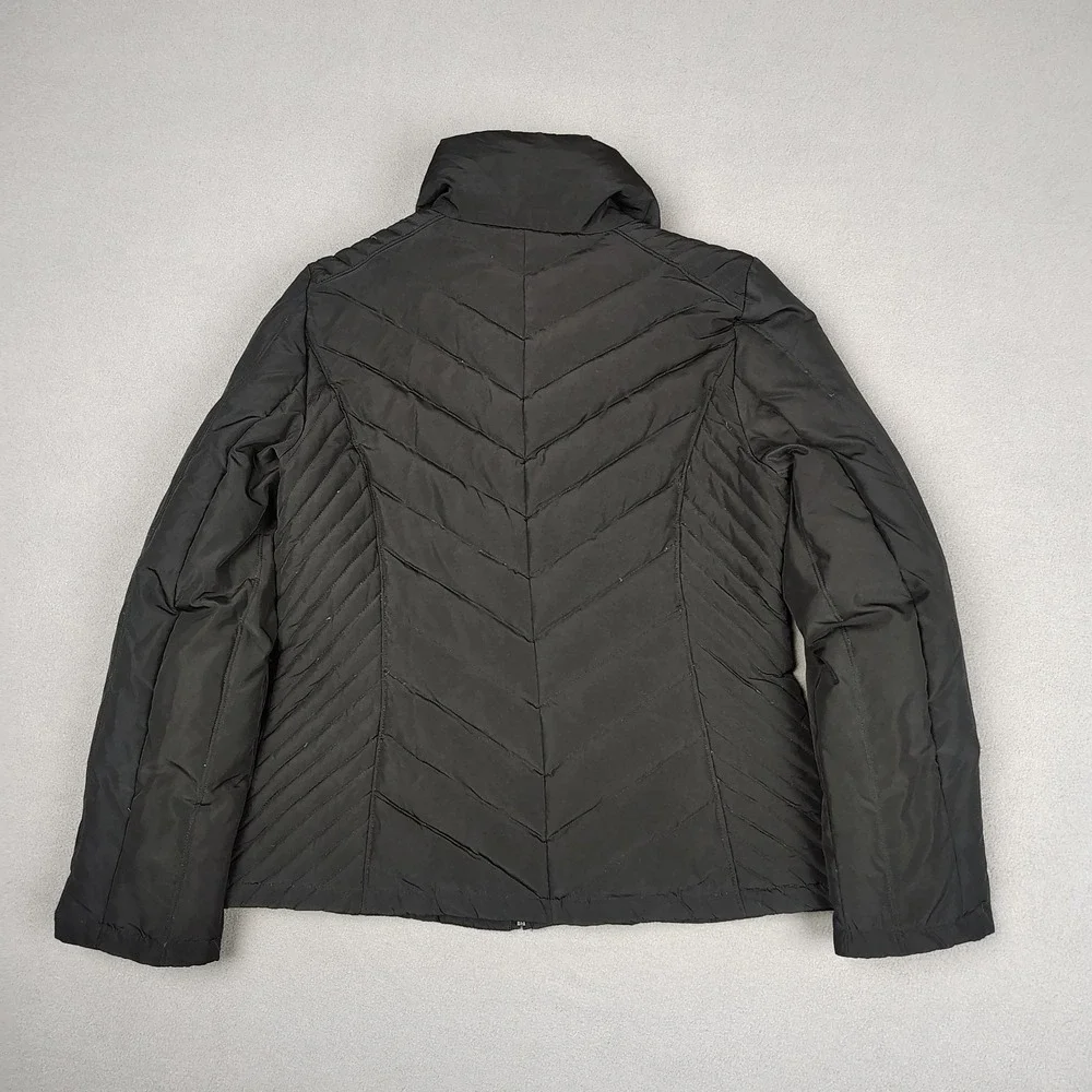 Kenneth Cole kenneth cole